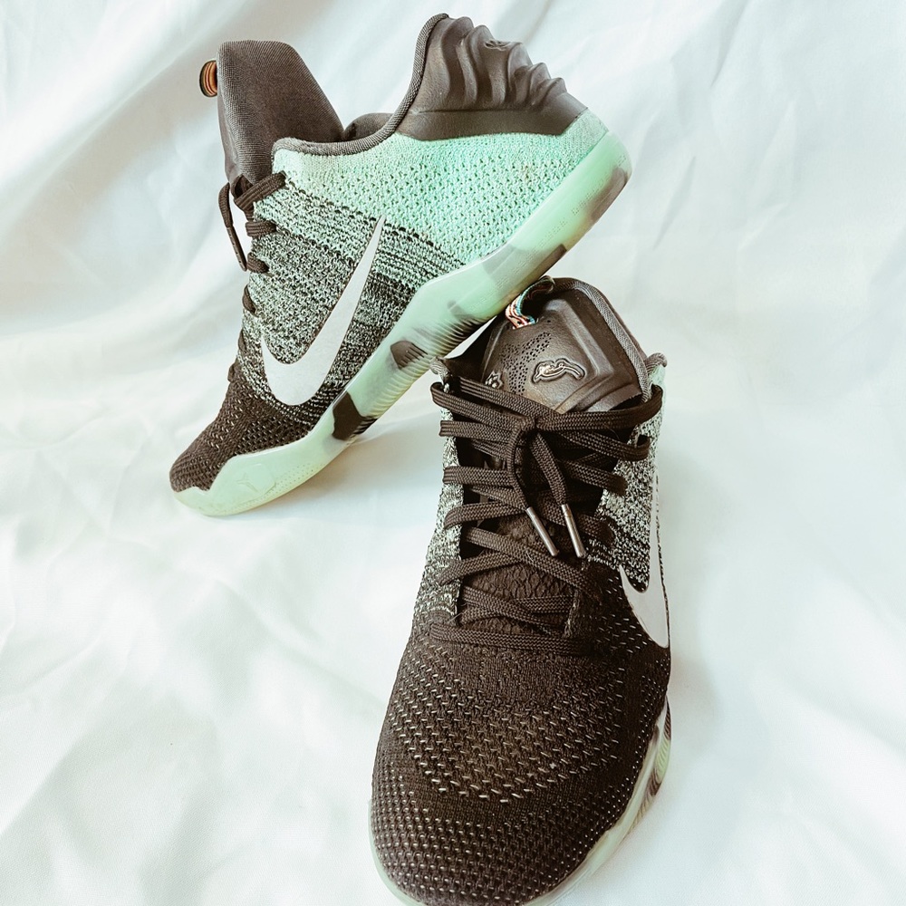 Nike Kobe 11 Elite Low 2016 - Glow in the dark